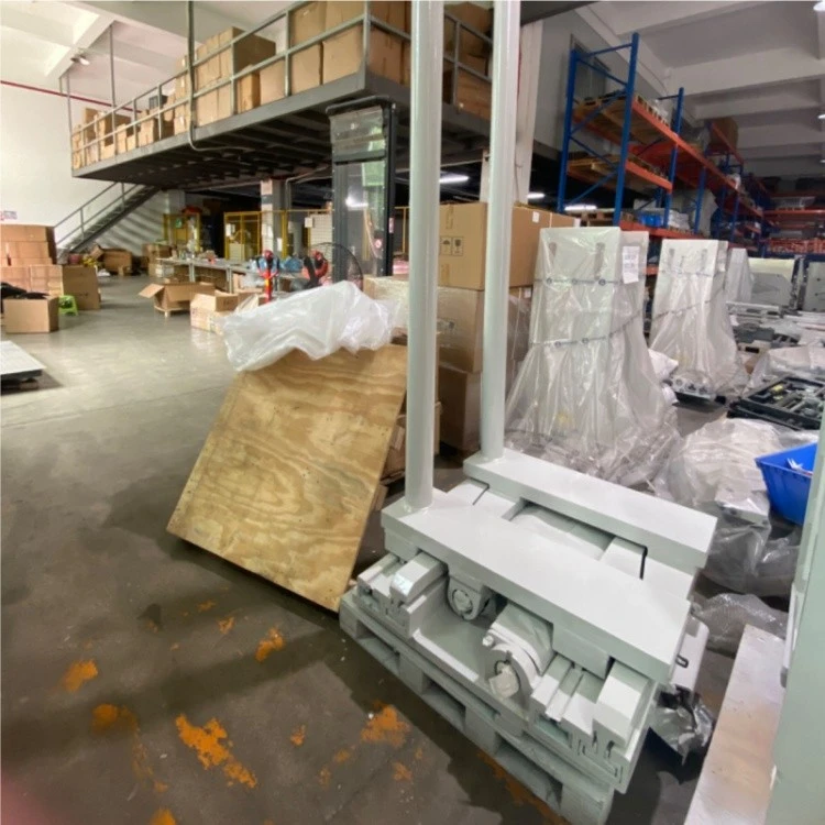 Forklift-Attachment-Bar-Arm-Clamps